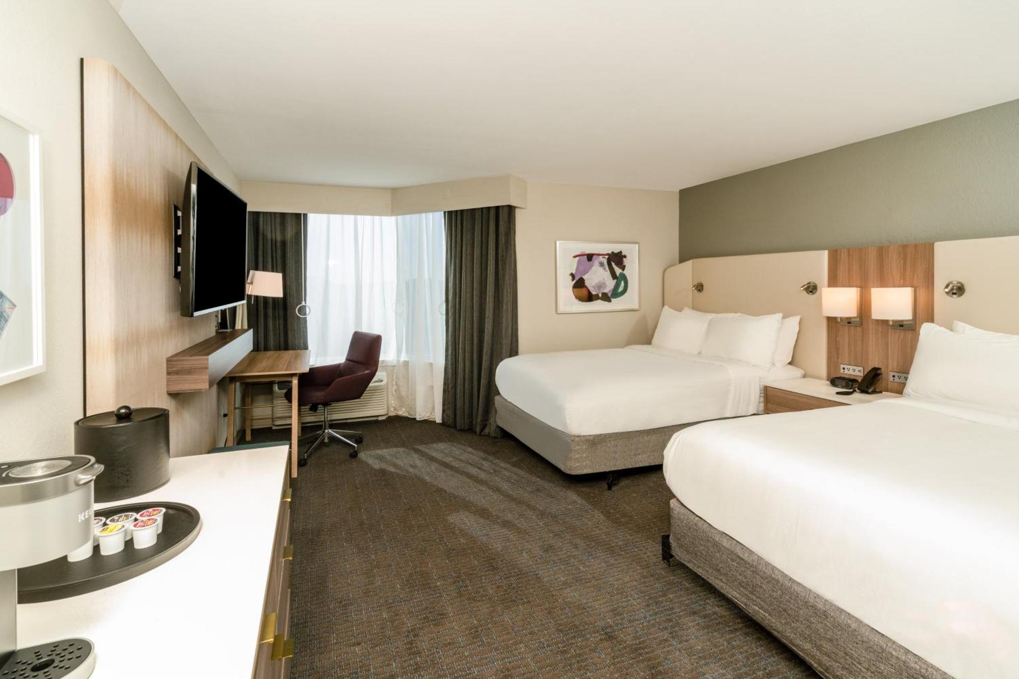 Отель Crowne Plaza Atlanta Ne - Норкросс Экстерьер фото